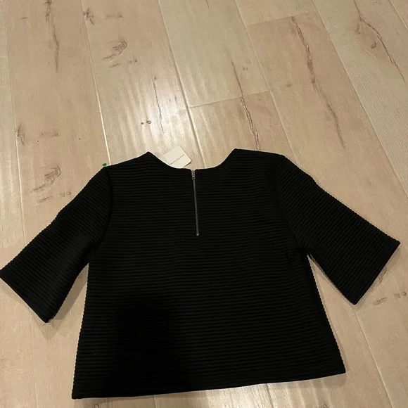 Everly Crop Top - Picture 4 of 8